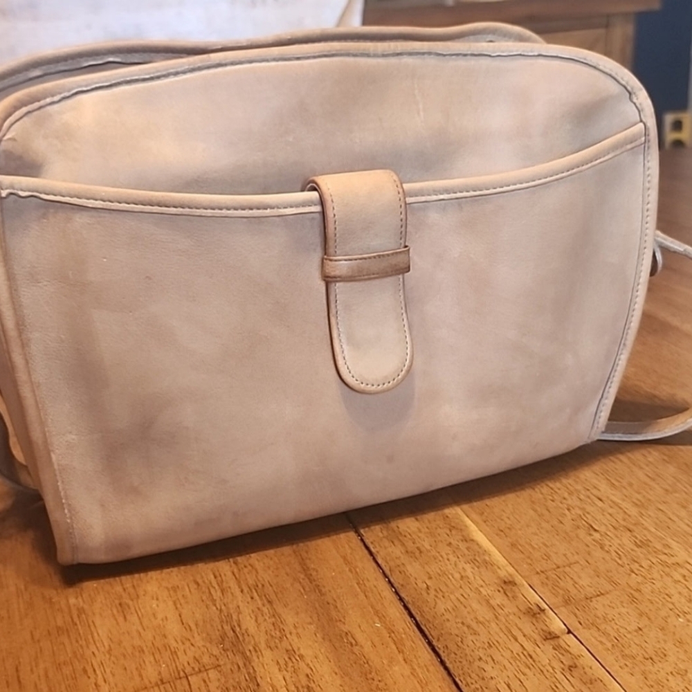 Coach  Brighton Putty Vintage  80's Leather Belt Bag - Picture 15 of 15